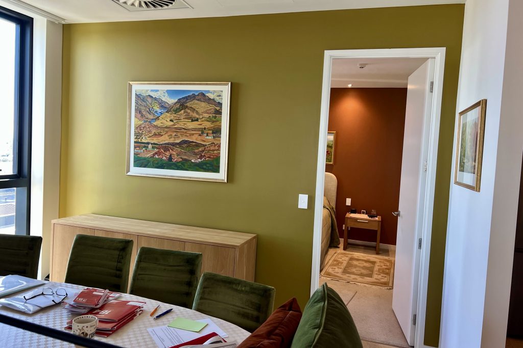 Epsom interior after repaint – Resene feature wall colours applied by Auckland City Painters adding warmth and contrast.